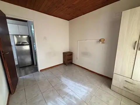 Pasaje Puerto Argentino 2500