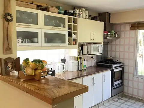 Casa en Venta en Villa Elisa, USD 135.000