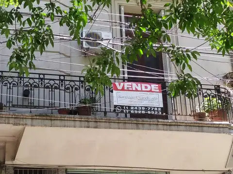 Depto Tipo Casa en Venta 70 años