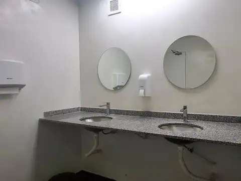 Oficina en Alquiler 55 años