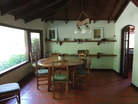 Casa en Venta en Lujan, USD 170.000