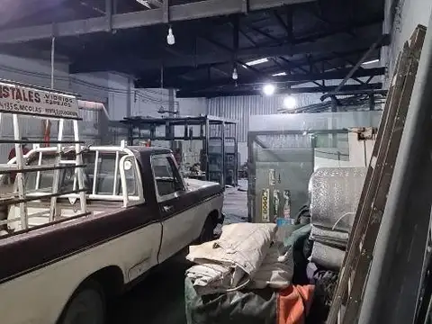 Galpon en Venta en San Nicolas De Los Arroyos, USD 130.000