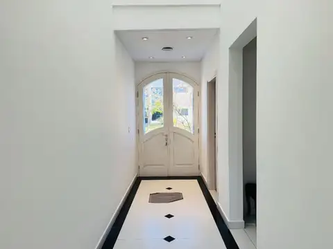 Casa en Venta en Nuevo Quilmes, USD 1.130.000