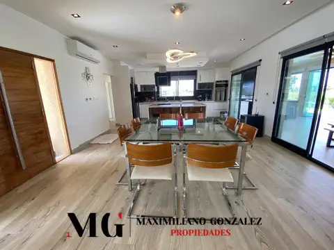 Casa en Venta de 4 dormitorios