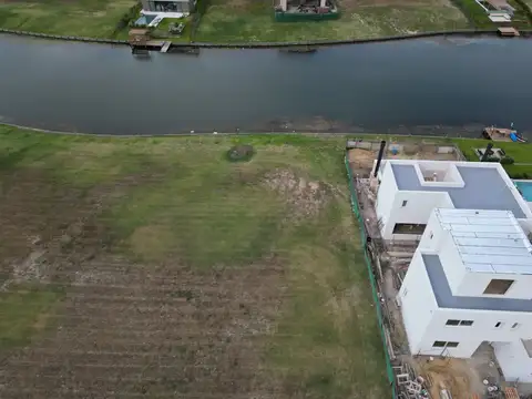 Terreno en Venta de 907,0 m2