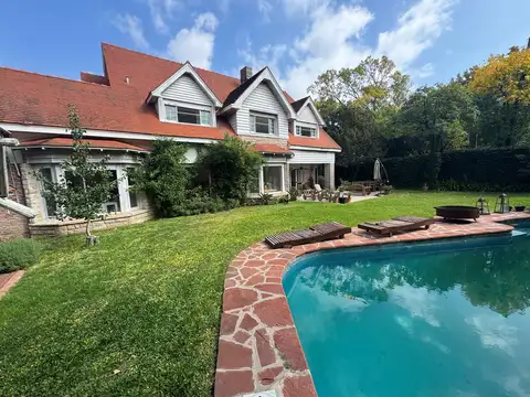 Casa en Venta de 5 dormitorios