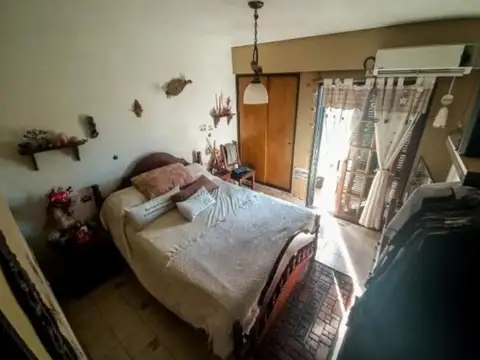 HERMOSO DUPLEX EN BARRIO PILETA, RAMOS MEJIA 