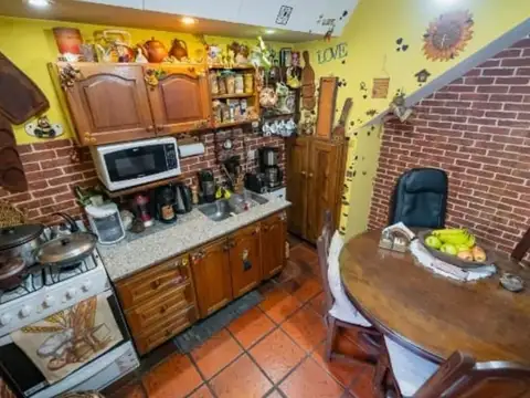 Depto Tipo Casa en Venta en Ramos Mejia, USD 112.000