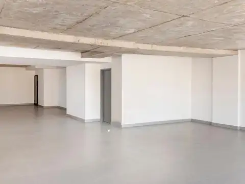Oficina en Belgrano - Semipiso de 142 m2 mas Cochera