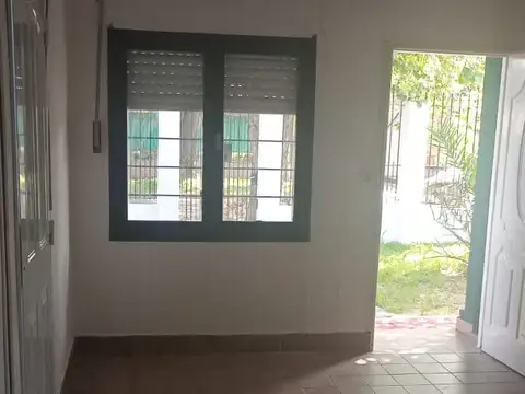 Casa en Alquiler en Don Torcuato, $ 800.000