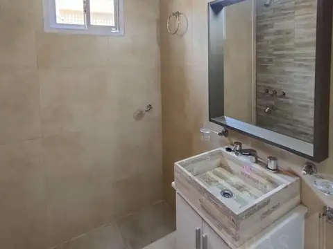 Depto Tipo Casa en Venta en Olivos, USD 152.000