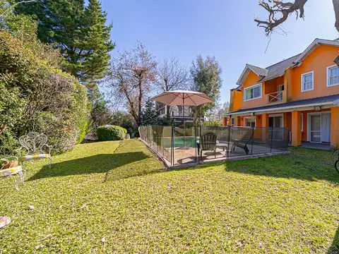 VENTA CASA 4 AMB GUERNICA BARRIO EL PARAISO PILETA