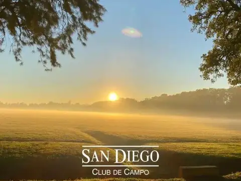 Casa en Venta en San Diego Country Club, USD 2