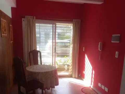 Depto Tipo Casa Monoambiente con 1 baño