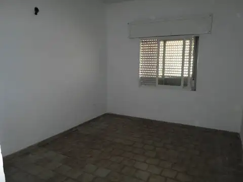 Depto Tipo Casa en Venta en Alberdi, USD 35.000