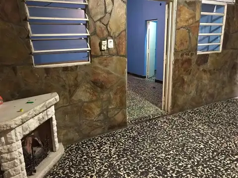 Propiedad 3 dormitorios al frente