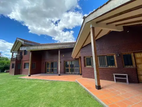Quinta en Venta de 4 dormitorios