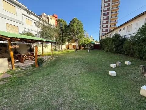 Depto Tipo Casa en Venta de 6 ambientes