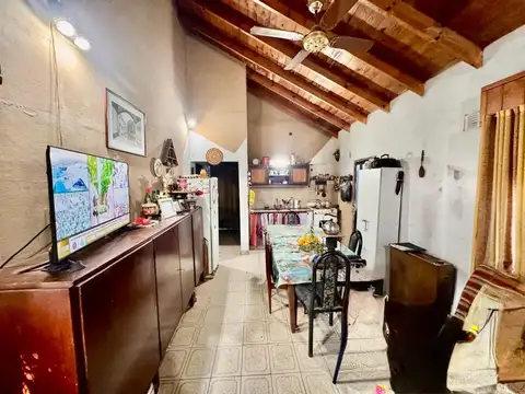 VENTA PH BARRIO PARQUE BERNAL