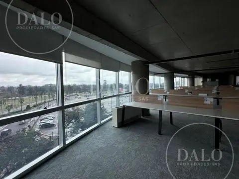 Oficina en Venta al Norte