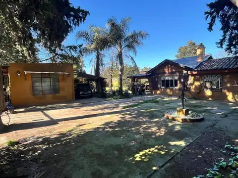 Los Geranios 200, Piso 0