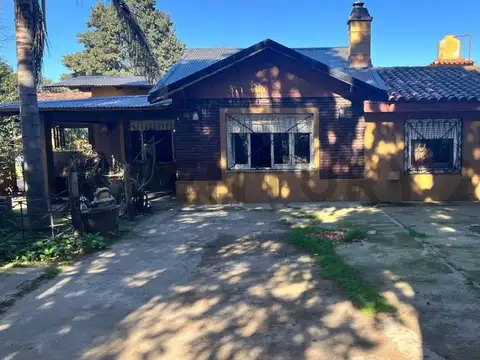 CASA QUINTA EN AGUSTIN FERRARI - FINANCIACION O PERMUTA CONSULTAR