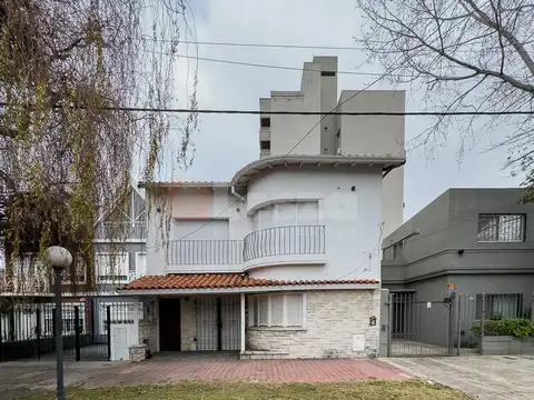 Casa ideal p/ refaccionar o desarrollo