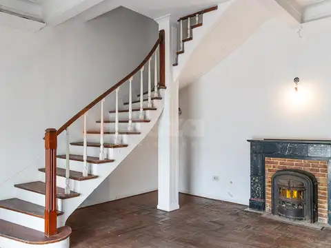 Casa 6 ambientes con 4 baños