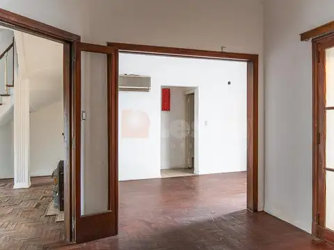 Casa ideal p/ refaccionar o desarrollo