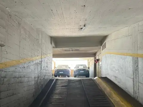 Cochera en venta - 13Mts2 - Caballito