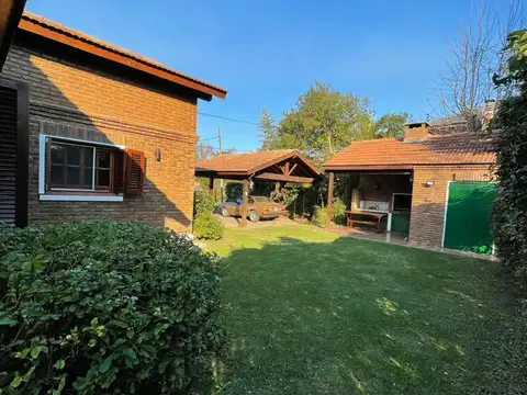 Casa en Alquiler de 3 dormitorios