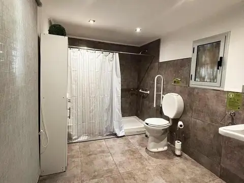 C. Altero 800,los claveles,Mendoza