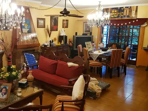 Casa en Venta en Liniers, USD 390.000