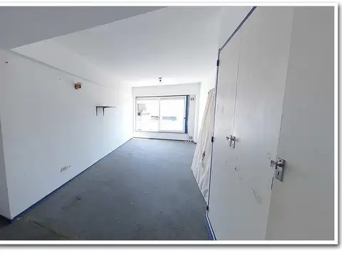 Monoambiente a refaccionar - Piso 13 - Ideal inversión - Retiro