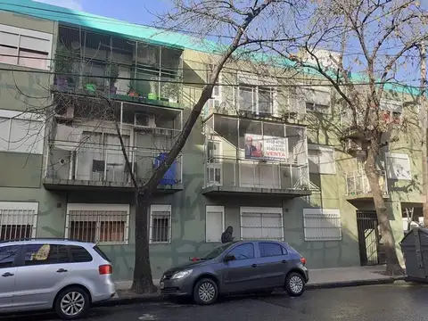 Departamento en Alquiler en Boedo, $ 550.000