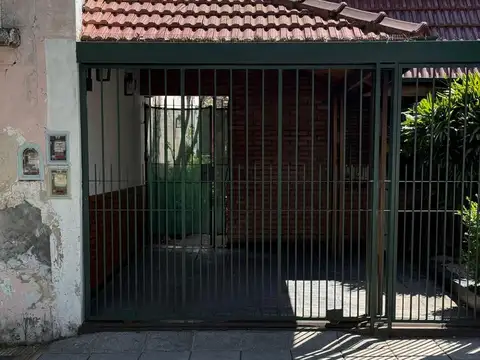 PH de 3 ambientes con cochera cubierta