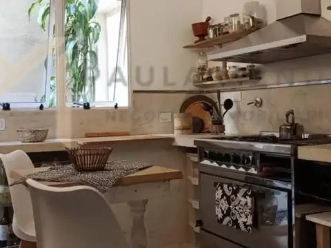 Departamento 6 ambientes con 2 baños