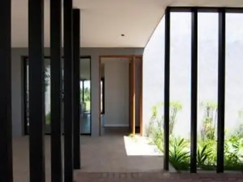 Casa en Venta en San Vicente, USD 230.000