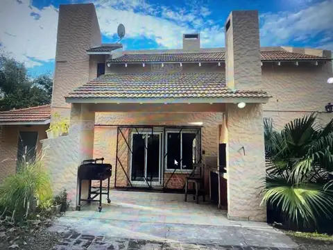 Casa en Venta al Noroeste