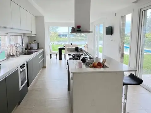 Casa en Venta 1 año