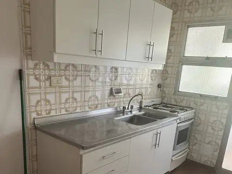 Departamento en Alquiler en Villa del Parque, $ 950.000