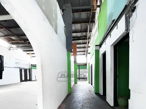 Galpon en Venta 13,86  mts Frente