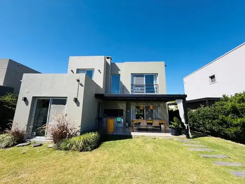 Casa  en Venta en Castaños, Nordelta, Tigre
