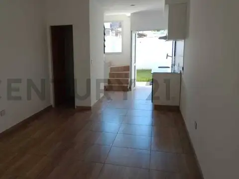 Teniente Fernandez 3500, Piso 0