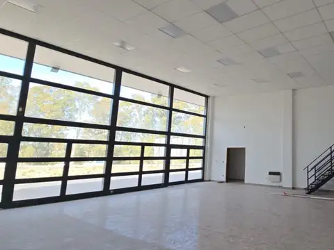 Alquilo Galpón c/Oficina 500m2