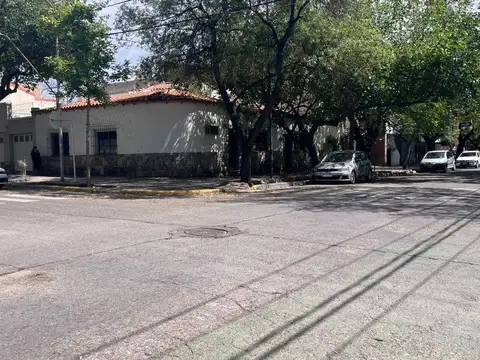 Casa en venta para reciclar