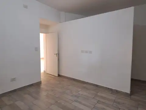 Depto Tipo Casa 3 ambientes con 2 baños