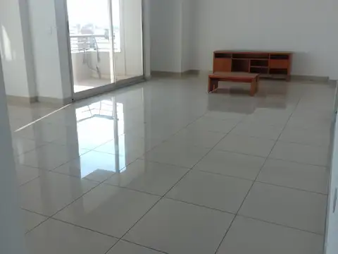 25 De Mayo 200, Piso 8