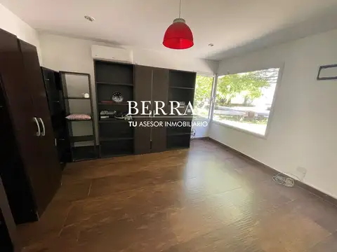 Casa Venta 5 Dormitorios Barrio Sausalito Lote de 800 m2 Pilar