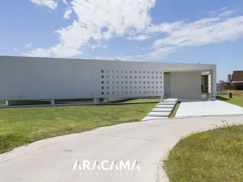 Casa en Venta en Lares de Canning - Canning